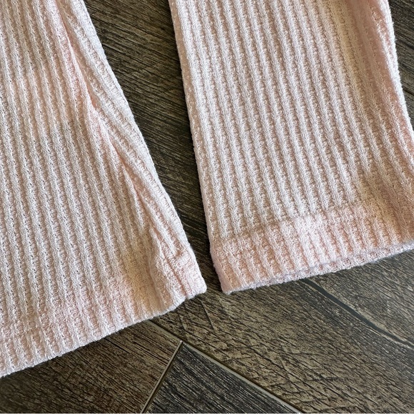 Waffle Knit Thermal Long Sleeved Top Basic Layering Vneck - Picture 4 of 4